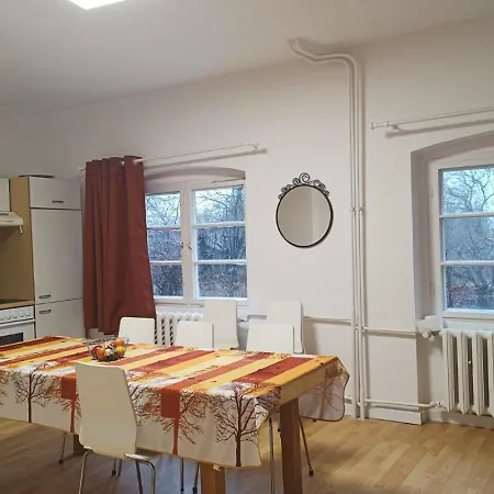 Holiday home Familientreff Im Gruenen Mit Tennisplatz Bad Freienwalde